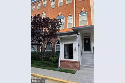 6076 Wicker Lane #163, Centreville, VA 20121 - Photo 2