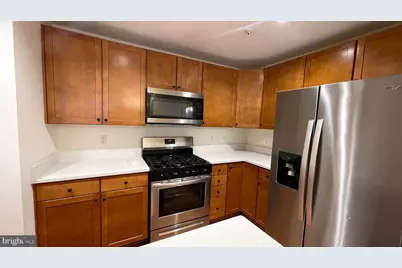 6076 Wicker Lane #163, Centreville, VA 20121 - Photo 8