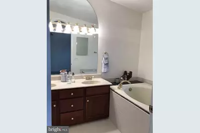 8043 Merry Oaks Court, Vienna, VA 22182 - Photo 16