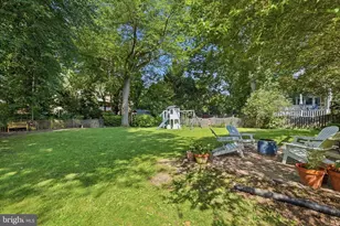 6107 Brook Dr, Falls Church, VA 22044 - Photo 40