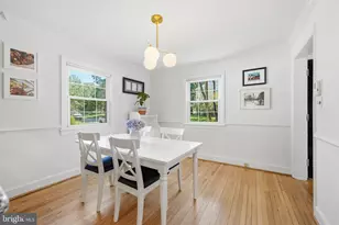 6107 Brook Dr, Falls Church, VA 22044 - Photo 12