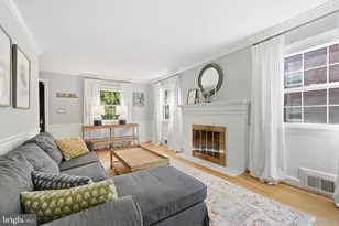6107 Brook Dr, Falls Church, VA 22044 - Photo 6