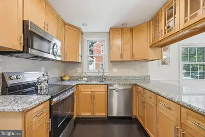 6107 Brook Drive, Falls Church, VA 22044 - Photo 16