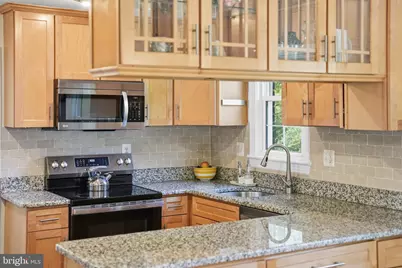 6107 Brook Drive, Falls Church, VA 22044 - Photo 14