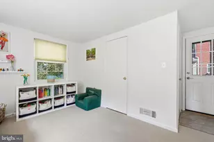 6107 Brook Dr, Falls Church, VA 22044 - Photo 20