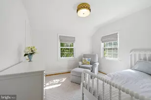 6107 Brook Dr, Falls Church, VA 22044 - Photo 30