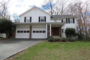 6570 Rockland Dr, Clifton, VA 20124 - Photo 1