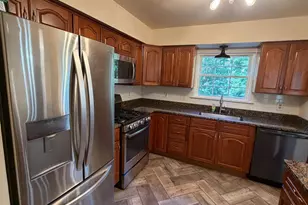 13480 Foxlease Ct, Herndon, VA 20171 - Photo 4