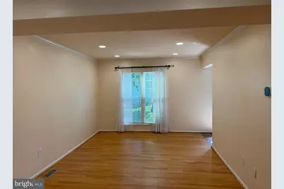 13480 Foxlease Court, Herndon, VA 20171 - Photo 2
