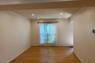 13480 Foxlease Ct, Herndon, VA 20171 - Photo 2
