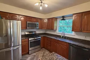 13480 Foxlease Ct, Herndon, VA 20171 - Photo 6