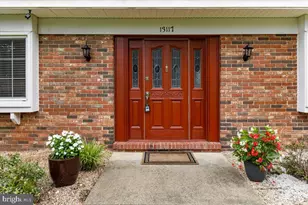 13117 Mercury Ln, Fairfax, VA 22033 - Photo 2