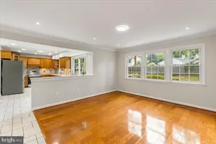 13117 Mercury Ln, Fairfax, VA 22033 - Photo 20
