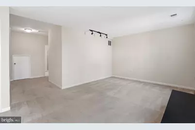 2391 Hunters Square Court, Reston, VA 20191 - Photo 10