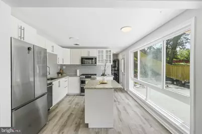 5617 Hershey Lane, Alexandria, VA 22312 - Photo 2