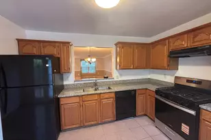 13874 Coleman Ct, Centreville, VA 20120 - Photo 6