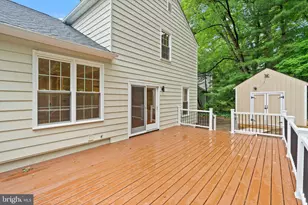6390 Phillip Ct, Springfield, VA 22152 - Photo 68