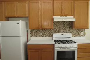 8176 Skelton Cir, Falls Church, VA 22042 - Photo 6