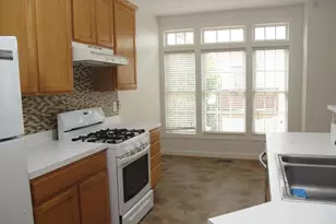 8176 Skelton Cir, Falls Church, VA 22042 - Photo 4
