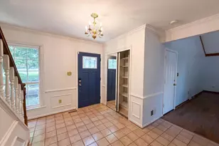 4819 Powell Rd, Fairfax, VA 22032 - Photo 6