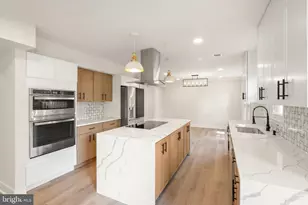 13458 Stream Valley Dr, Chantilly, VA 20151 - Photo 30