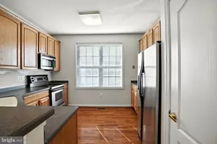 12180 Abington Hall Pl, Reston, VA 20190 - Photo 14
