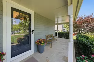 3419 Doe Run Ct, Herndon, VA 20171 - Photo 2