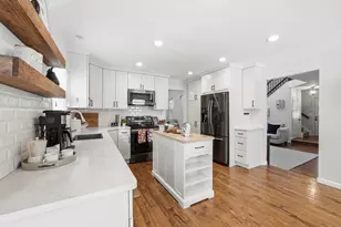 3419 Doe Run Ct, Herndon, VA 20171 - Photo 12