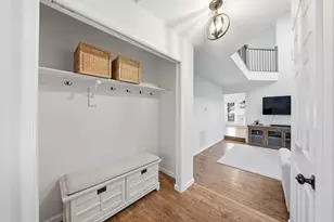 3419 Doe Run Ct, Herndon, VA 20171 - Photo 4
