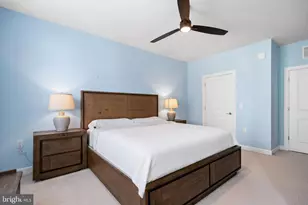 3925 Fair Ridge Dr, Fairfax, VA 22033 - Photo 16