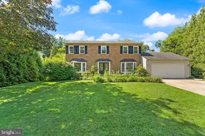 9719 Cinnamon Creek Drive, Vienna, VA 22182 - Photo 2