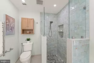 9719 Cinnamon Creek Dr, Vienna, VA 22182 - Photo 34
