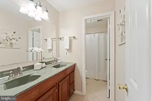 9719 Cinnamon Creek Dr, Vienna, VA 22182 - Photo 42