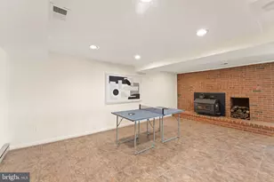9719 Cinnamon Creek Dr, Vienna, VA 22182 - Photo 44