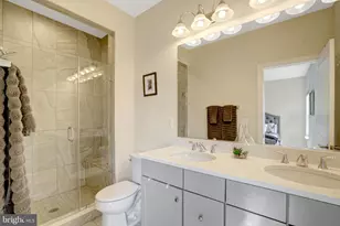 3683 Ambrose Hills Rd, Falls Church, VA 22041 - Photo 16