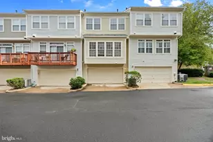 4097 Fountainside Ln, Fairfax, VA 22030 - Photo 40