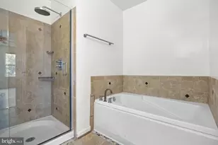 4097 Fountainside Ln, Fairfax, VA 22030 - Photo 36