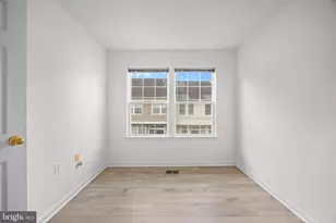 4097 Fountainside Ln, Fairfax, VA 22030 - Photo 28