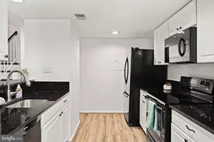 12888 Grays Pointe Rd, Fairfax, VA 22033 - Photo 12