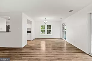 12888 Grays Pointe Rd, Fairfax, VA 22033 - Photo 8