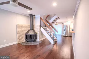 12138 Captiva Ct, Reston, VA 20191 - Photo 2