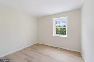 3113 Pebble Hill Ln, Fairfax, VA 22031 - Photo 20