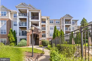 12958 Centre Park Cir, Herndon, VA 20171 - Photo 1