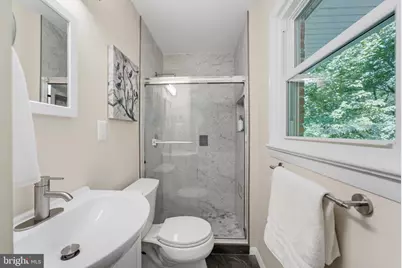 7048 Cindy Ln, Annandale, VA 22003 - Photo 20