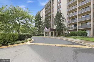 3101 S Manchester St, Falls Church, VA 22044 - Photo 1