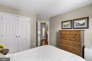 7049 Kings Manor Dr, Alexandria, VA 22315 - Photo 26
