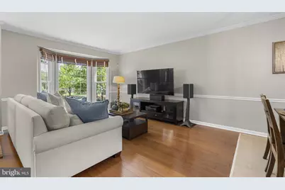 7049 Kings Manor Drive, Alexandria, VA 22315 - Photo 12