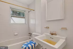 7532 Murillo St, Springfield, VA 22151 - Photo 6