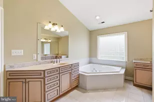 6403 Velliety Ln, Springfield, VA 22152 - Photo 40