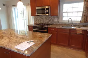 8126 Dunsinane Ct, McLean, VA 22102 - Photo 6